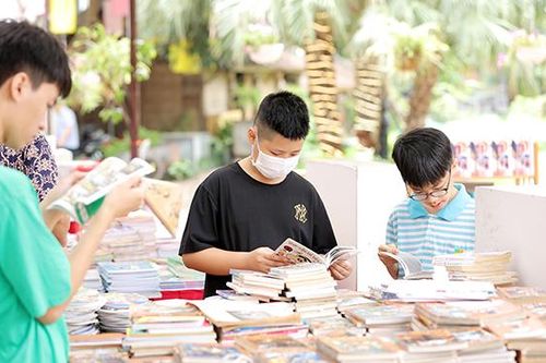 Khai mạc phiên chợ sách 'Một nét văn hóa Hà Nội'