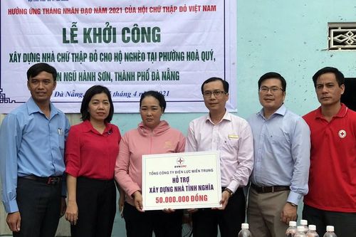 Xây nhà Chữ thập đỏ cho hộ nghèo
