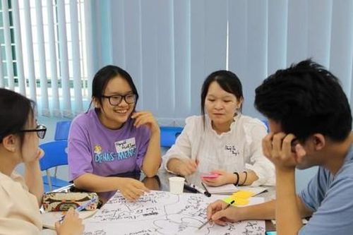 Lan tỏa ý thức trách nhiệm của người trẻ trước các vấn đề xã hội