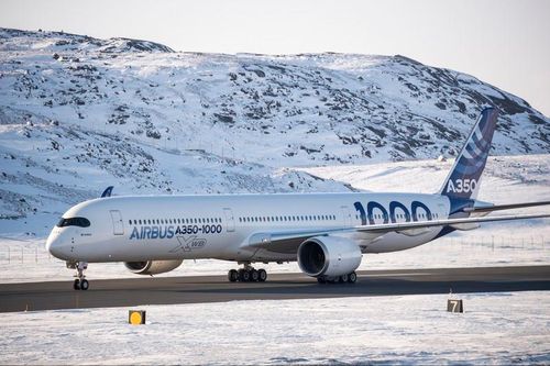 Khám phá 'siêu máy bay' Airbus A350 bị chim trời làm rách vỏ cánh