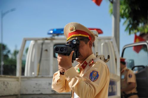 Mở đợt cao điểm bảo đảm trât tự an toàn giao thông dịp lễ 30/4 - 1/5