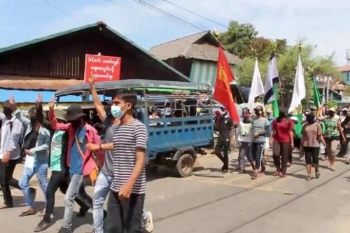 Vòng xoáy bạo lực có nguy cơ biến Myanmar thành một Syria khác