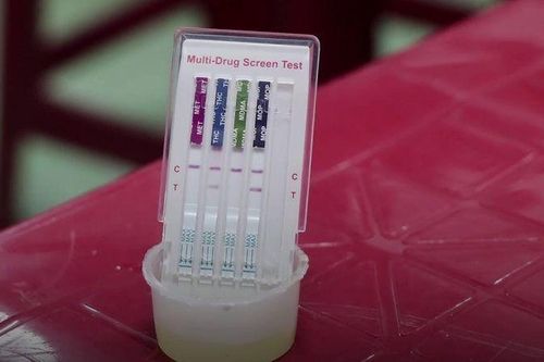 Phê' ma túy và nồng độ cồn, tài xế bị phạt 52 triệu đồng
