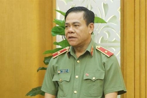Điều động Giám đốc công an Nghệ An giữ chức Phó Bí thư Tỉnh ủy Hà Tĩnh