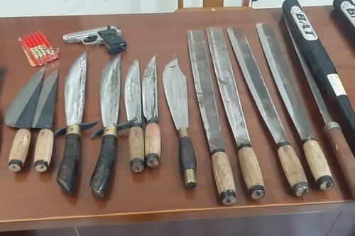 Công an kiểm tra hành chính, phát hiện 'kho' vũ khí cùng 2 đối tượng truy nã
