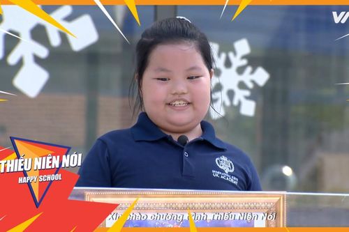 Nữ sinh gửi lời động viên cực đáng yêu tới thầy giáo tiếng Anh không thể về nhà do dịch COVID-19