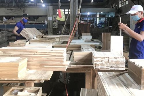 Giảm thiểu rủi ro trong nhập khẩu gỗ