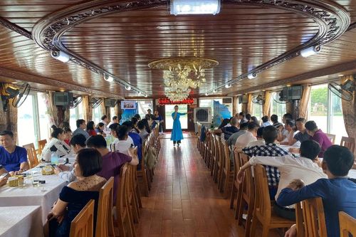 Tăng cường kết nối du lịch Quảng Ninh - Thanh Hóa