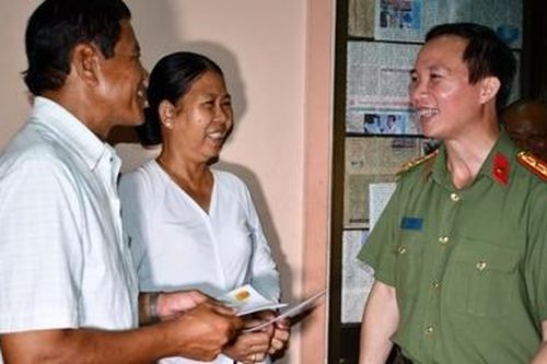 Giám đốc Công an Trà Vinh kiểm tra công tác cấp CCCD cơ sở