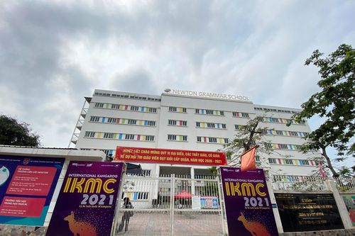 Nhiều học sinh ở Hà Nội nhập viện nghi do ngộ độc thực phẩm