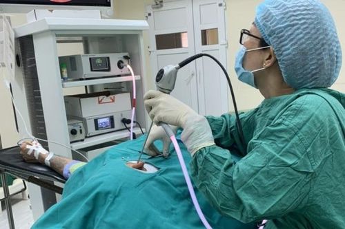 Thủng màng nhĩ chớ coi thường bởi nhiều biến chứng không ngờ