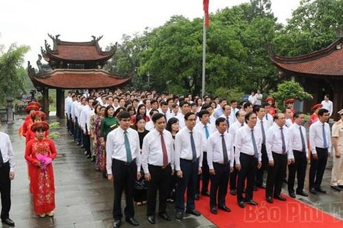 Lễ Giỗ Đức Quốc Tổ Lạc Long Quân và dâng hương tưởng niệm Tổ Mẫu Âu Cơ