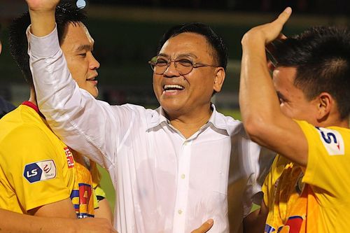 CLB Thanh Hóa được thưởng một tỷ đồng khi nối dài mạch bất bại