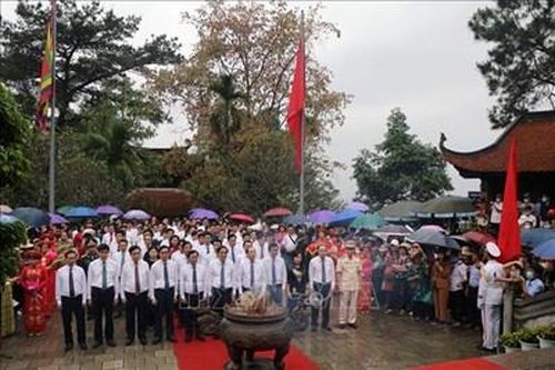 Tổ chức Lễ giỗ Đức Quốc Tổ Lạc Long Quân và dâng hương Tổ Mẫu Âu Cơ
