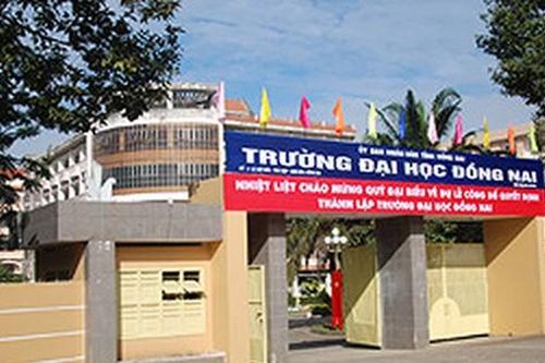 Hiệu trưởng Trường Đại học Đồng Nai bị cách hết chức vụ trong Đảng