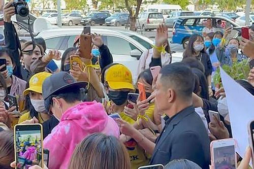 'Vùng cấm' fan cuồng