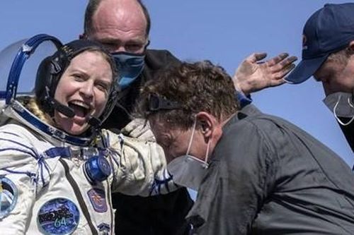 Sau nửa năm trên Trạm Vũ trụ Quốc tế - ISS, 3 phi hành gia đã trở về Trái Đất an toàn
