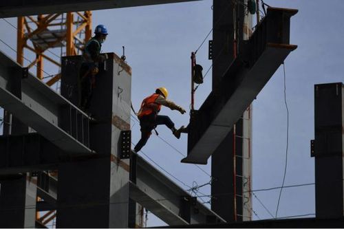 Kinh tế Trung Quốc tăng trưởng kỷ lục 18,3% trong quý I/2021