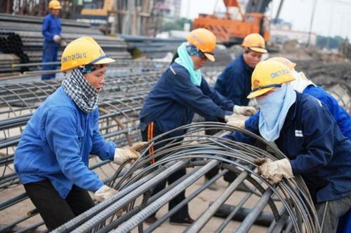 Hơn 3 triệu người đang đối diện với nguy cơ mất việc làm