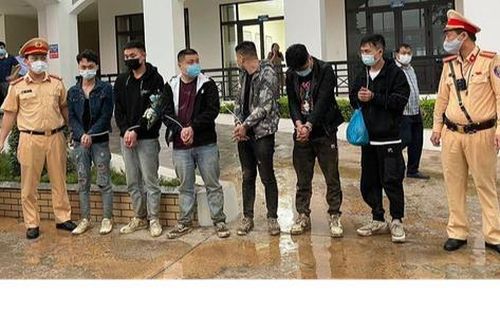 Phát hiện 6 người nghi nhập cảnh trái phép trên cao tốc Bắc Giang – Lạng Sơn