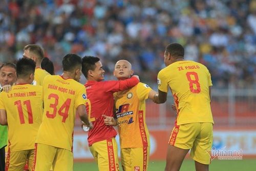 Video bàn thắng SLNA 0-2 Hà Tĩnh