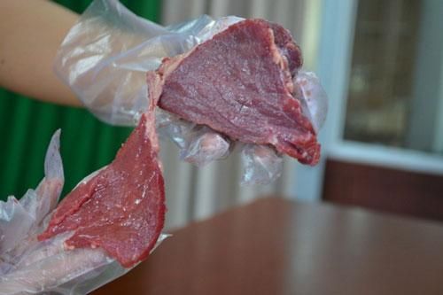 Mua thịt bò cần tránh xa 5 loại, rẻ mấy cũng đừng tham kẻo rước bệnh vào thân