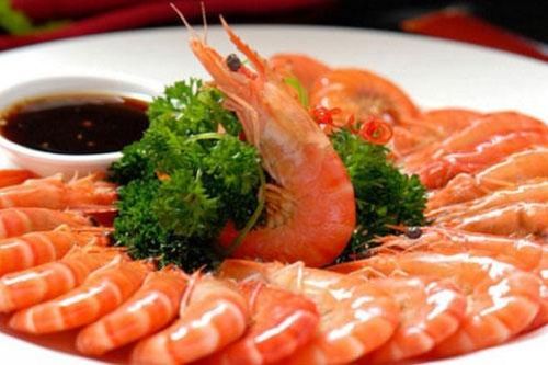 Những người tuyệt đối không nên ăn tôm