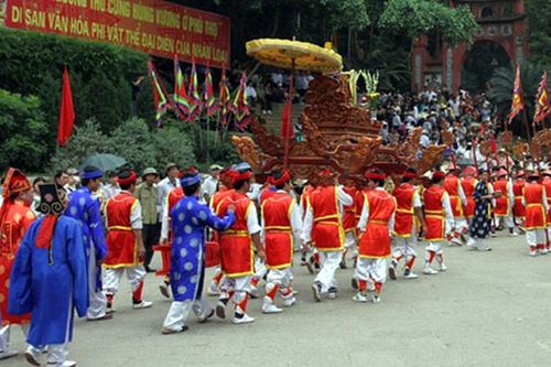 Tín ngưỡng thờ cúng Hùng Vương