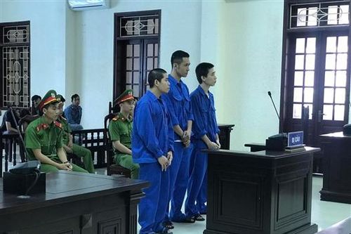 Buôn bán và tàng trữ trái phép chất ma túy, 3 đối tượng lãnh án 18 năm 6 tháng tù