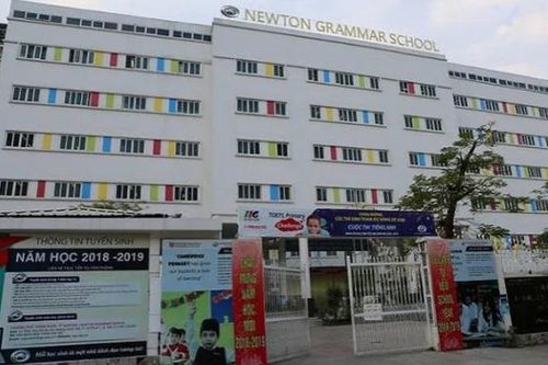 Sức khỏe của hàng loạt học sinh ở Hà Nội phải nhập viện nghi do ngộ độc