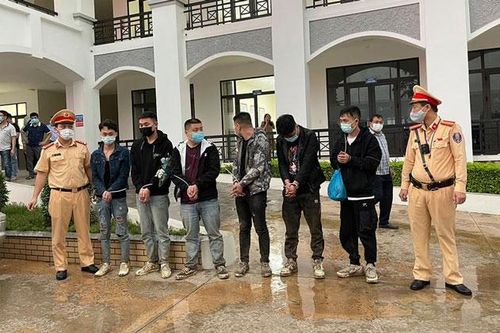Phát hiện 6 người nhập cảnh trái phép trên cao tốc Bắc Giang - Lạng Sơn