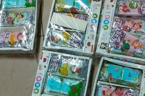 Hé lộ chất liệu đồ chơi khiến hơn 30 học sinh tiểu học cấp cứu