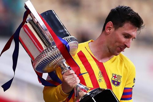 Messi thiết lập hàng loạt kỷ lục mới sau khi đăng quang