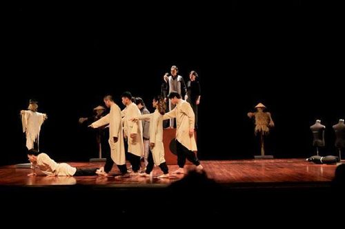 'Edip làm vua' - kiệt tác sân khấu Hy Lạp cổ đại xuất hiện trọn vẹn tại Thủ đô