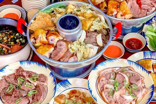 Thưởng thức hương vị lẩu các quốc gia ở TP.HCM