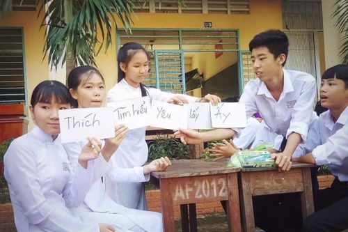 Giáo dục giới tính: Thầy cô - cha mẹ e ngại, học sinh sẽ lãnh hậu quả