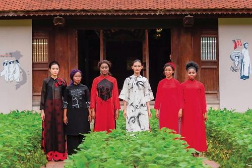 Áo dài trên hành trình trở thành di sản