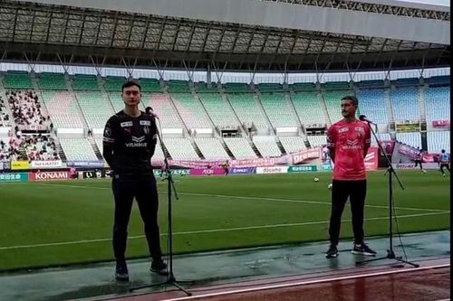Đặng Văn Lâm chính thức ra mắt CLB Cerezo Osaka