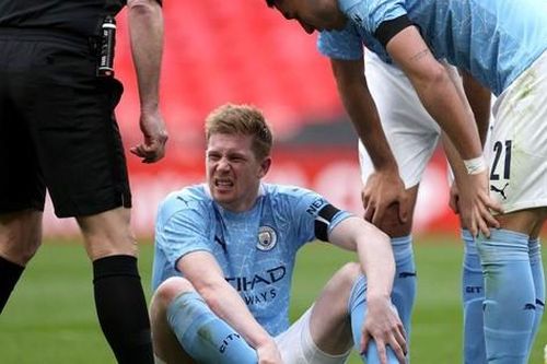 De Bruyne chấn thương, Man City vỡ mộng ăn 4 trước Chelsea