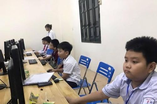 240 thí sinh tranh tài tại chung kết Hội thi Tin học trẻ Hà Nội
