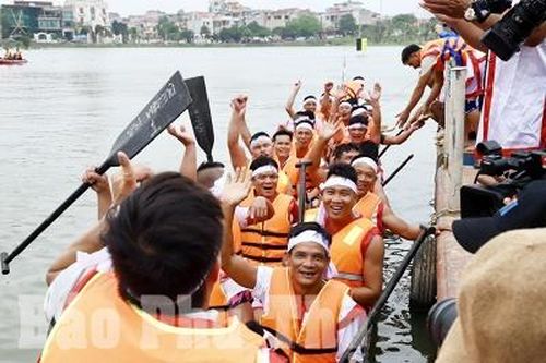Giải bơi chải Việt Trì mở rộng năm 2021