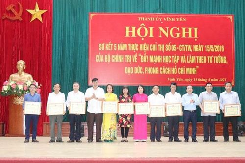 Vĩnh Phúc: Thành ủy Vĩnh Yên sơ kết 5 năm thực hiện Chỉ thị số 05 của Bộ Chính trị