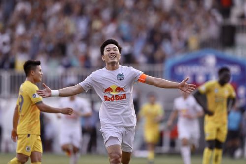 Thắng Hà Nội FC, Xuân Trường rơi nước mắt: Hy vọng HAGL đến được nơi hạnh phúc