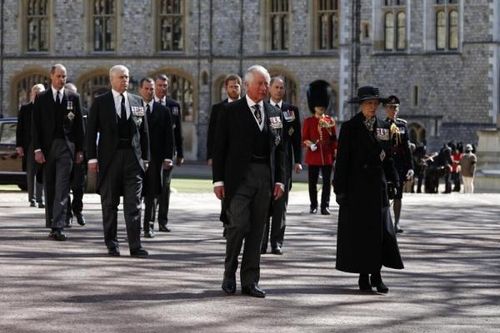 Hoàng thân Philip được tôn vinh trong lễ tang