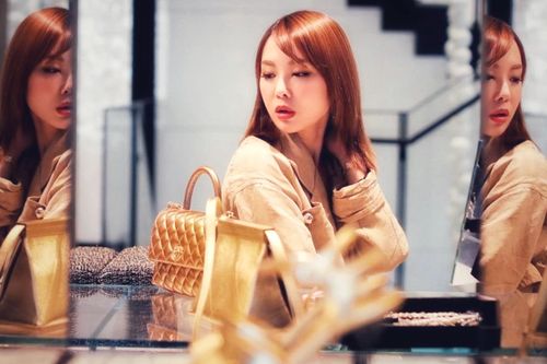'31 tuổi, tôi kiếm được đồng nào xào ngay đồng nấy'