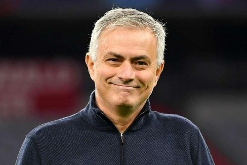 Mourinho và 17 tháng bất ổn trước khi bị sa thải