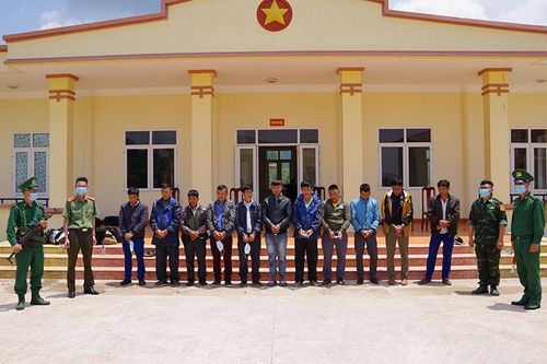 Bắt giữ 25 đối tượng tổ chức đưa người xuất cảnh trái phép