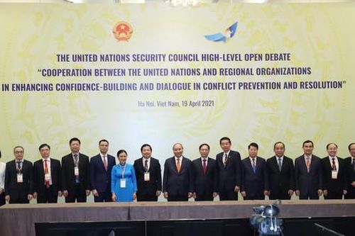 Chủ tịch nước Nguyễn Xuân Phúc chủ trì phiên thảo luận Hội đồng Bảo an Liên hiệp quốc