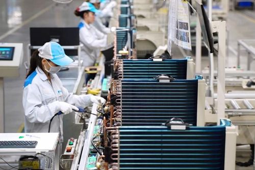 22% doanh nghiệp Nhật Bản sẽ cắt giảm tuyển dụng mới trong tài khóa 2022