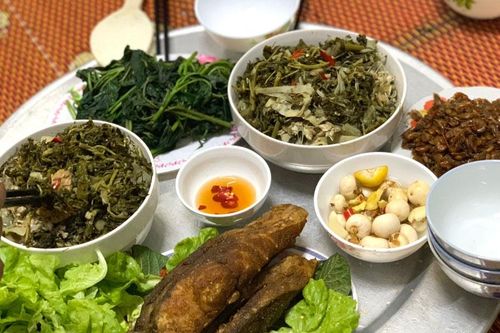 Rau sắn muối chua: Đặc sản nhà quê gây 'sốt' nơi phố thị